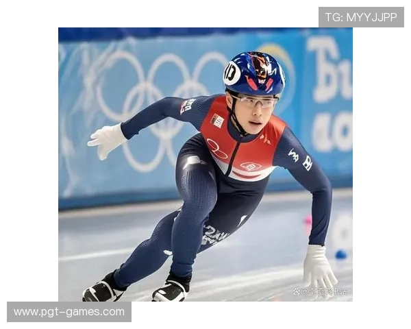 亚历克斯·沃尔什世锦赛再夺奖牌，泳坛新星闪耀赛场